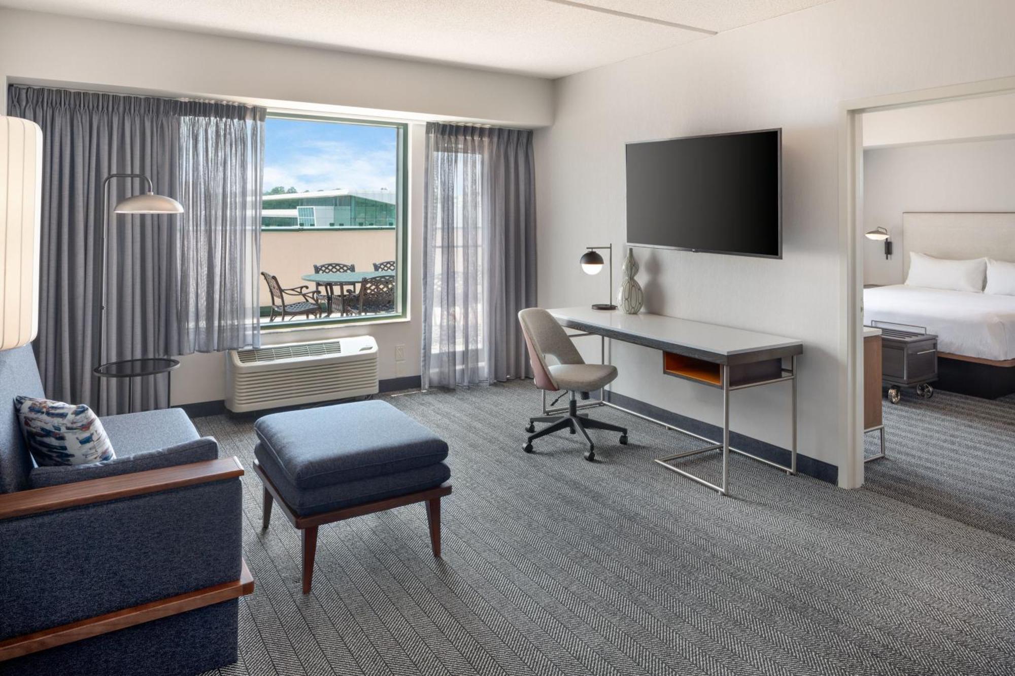 Hotel Courtyard By Marriott Stamford Downtown Esterno foto